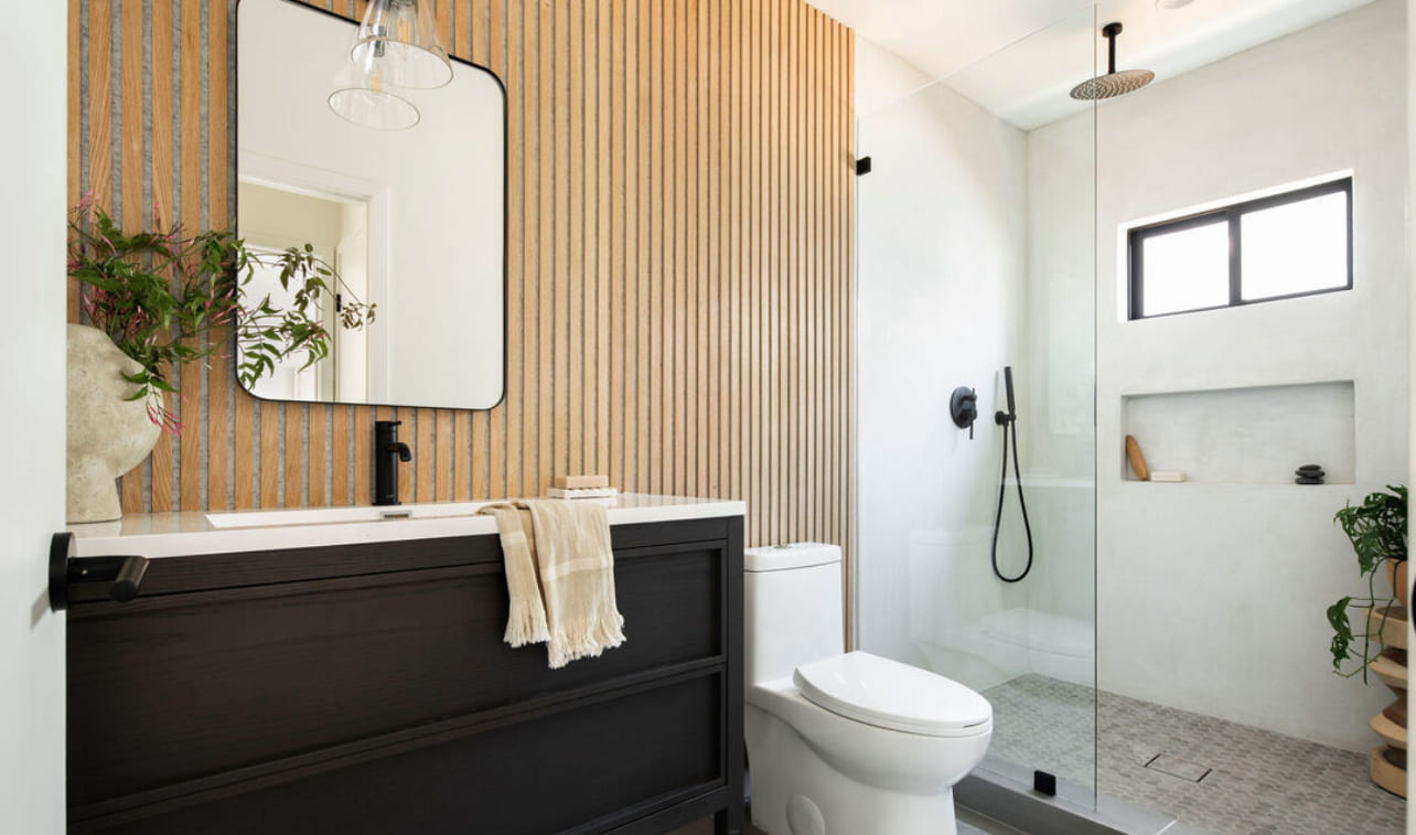 Main House Guest Bathroom