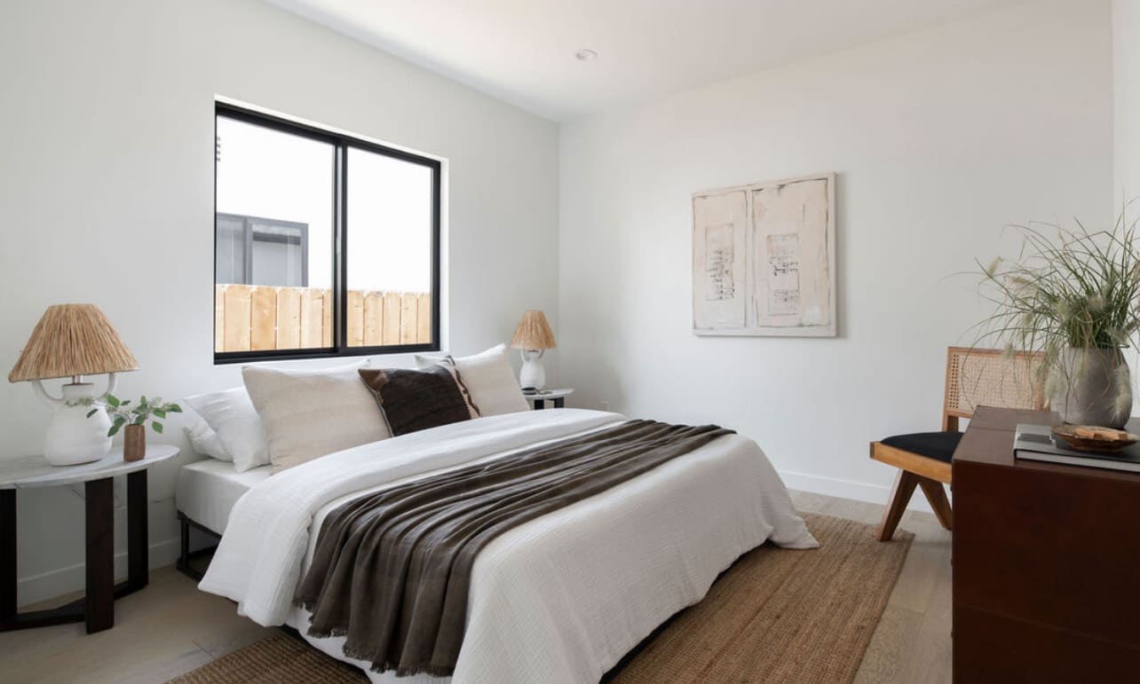 Main House Guest Bedroom