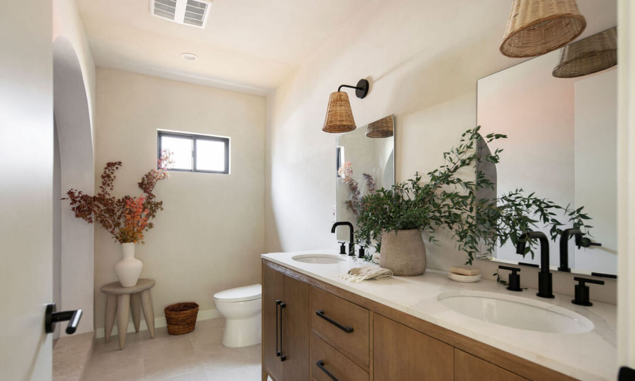 Main House Master Bathroom 2