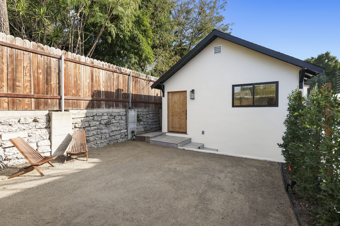 Middle ADU_ Front View 2