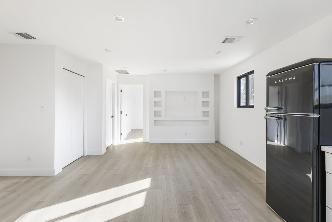 Middle ADU_Kitchen 4