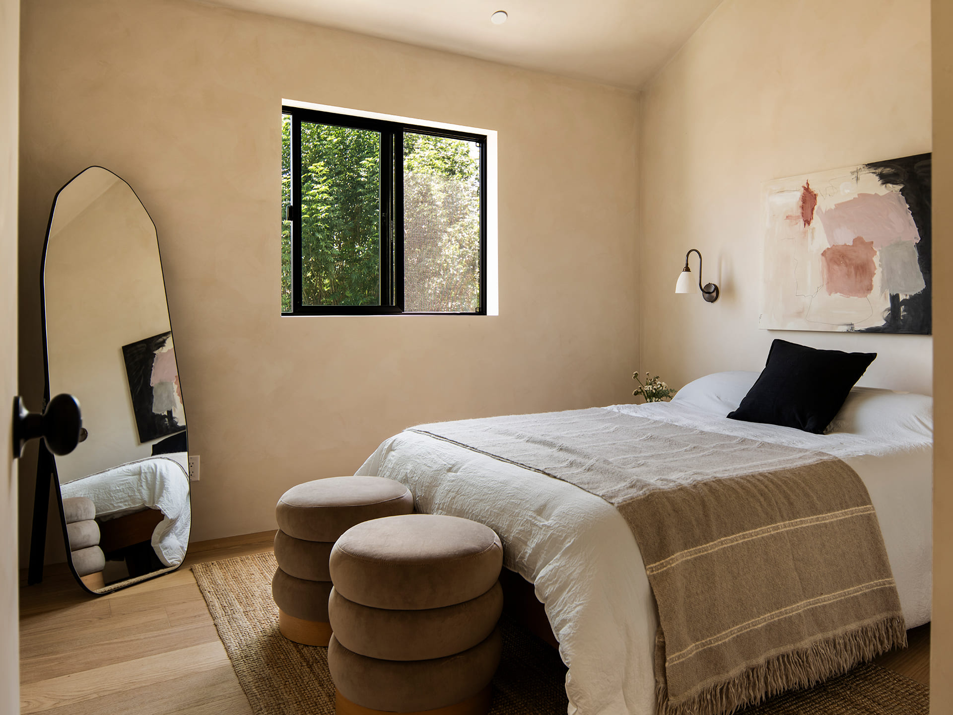 Copy-of-Copy-of-GAV08677