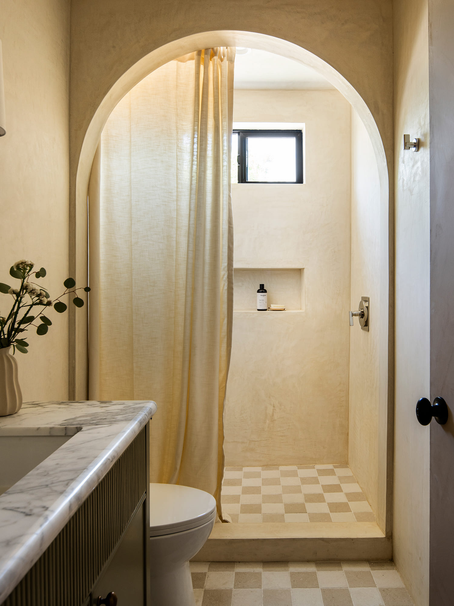 Copy-of-Copy-of-GAV08797